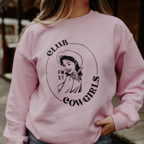 Chandail col rond ★ Club Cowgirls - Image 2
